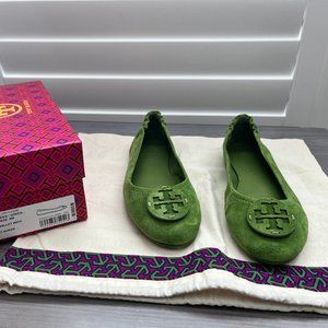 Tory Burch Suede Minnie Travel Ballet with Logo: Size 8
